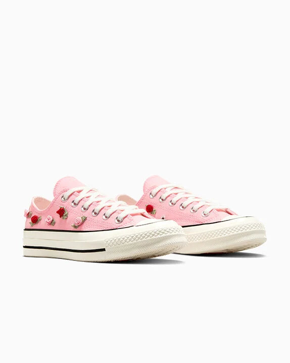 lilly❤︎‬ Chuck 70 Valentine's Day Low Top | Converse Canada