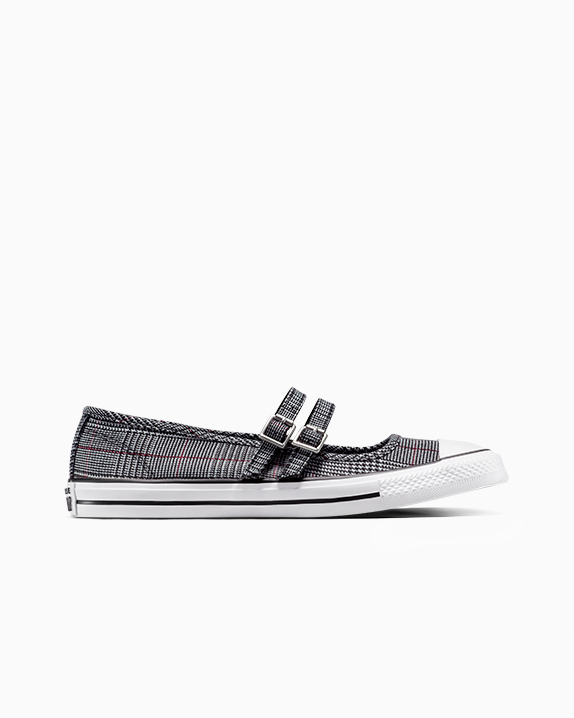 #color_Black/White/Sporty Berry