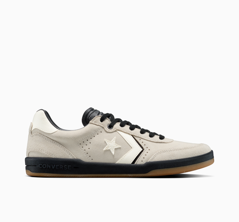 #color_Egret/Black/Gum