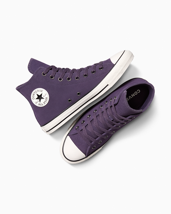 #color_Raisin/Egret/Black