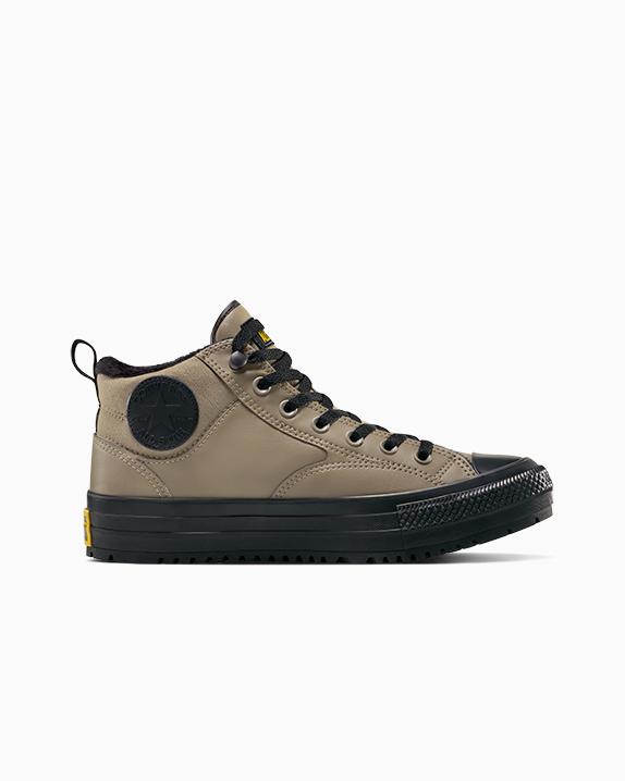 #color_Classic Taupe/Black
