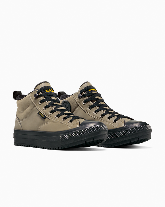 #color_Classic Taupe/Black