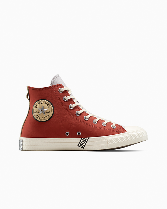 #color_Ritual Red/Natural Ivory/Black