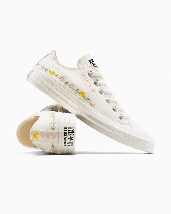 Chuck Taylor All Star Embroidered Flowers Low Top | Converse Canada