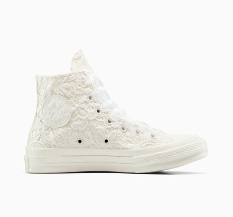 #color_Vintage White/Black/Vintage White
