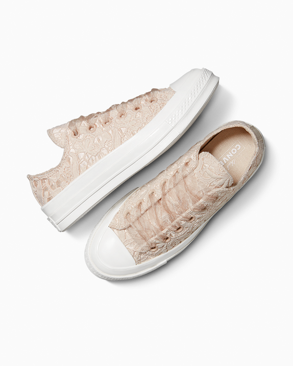 ☆クック☆ Chuck 70 Crocheted Satin Low Top | Converse Canada