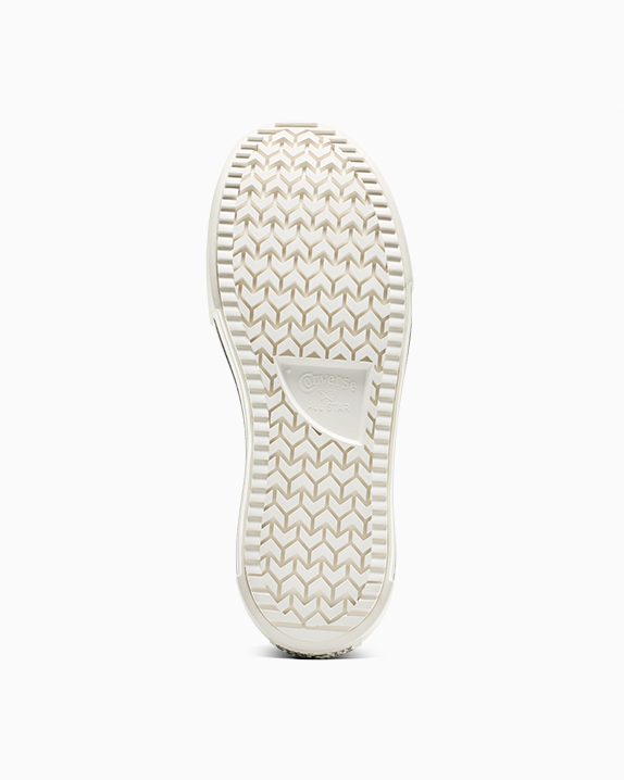 #color_Metallic Light Gold/Egret/Black