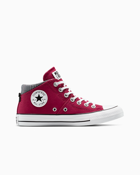 #color_Sporty Berry/Black/White