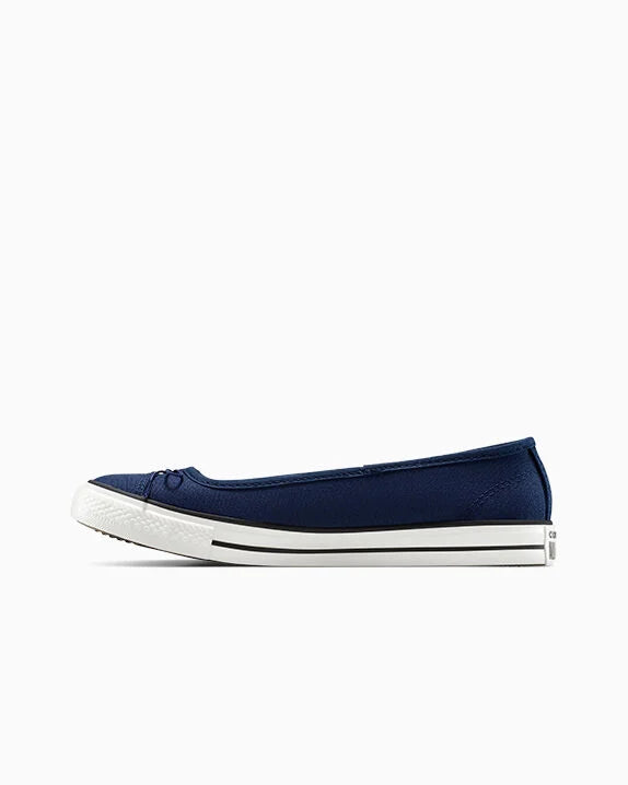 #color_Navy/Egret/Navy