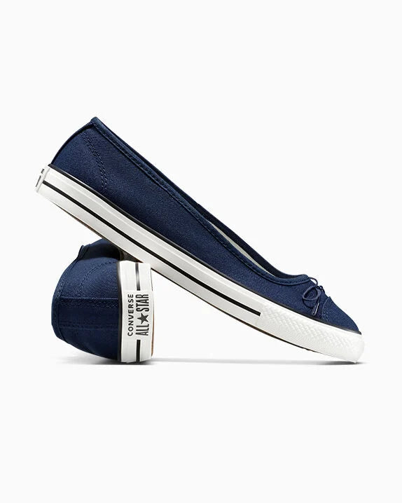 #color_Navy/Egret/Navy