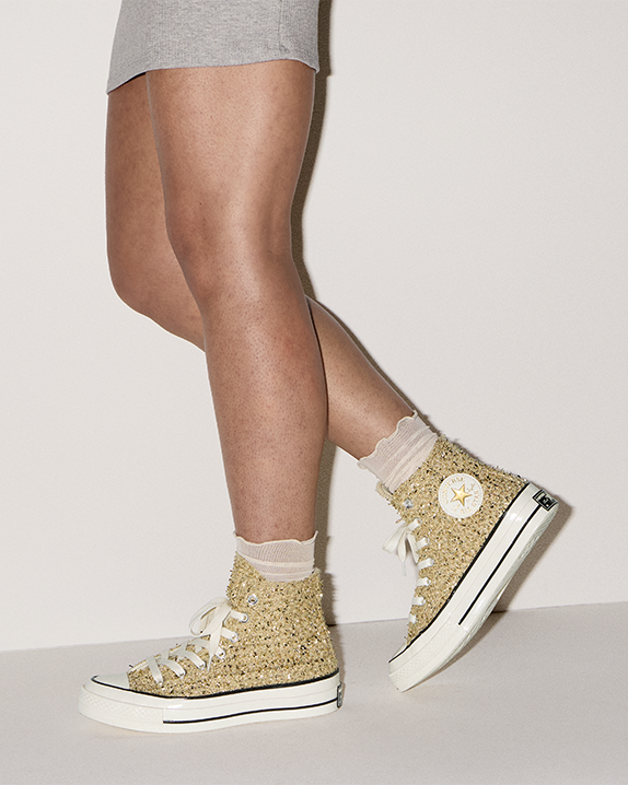#color_Metallic Light Gold/White/Black