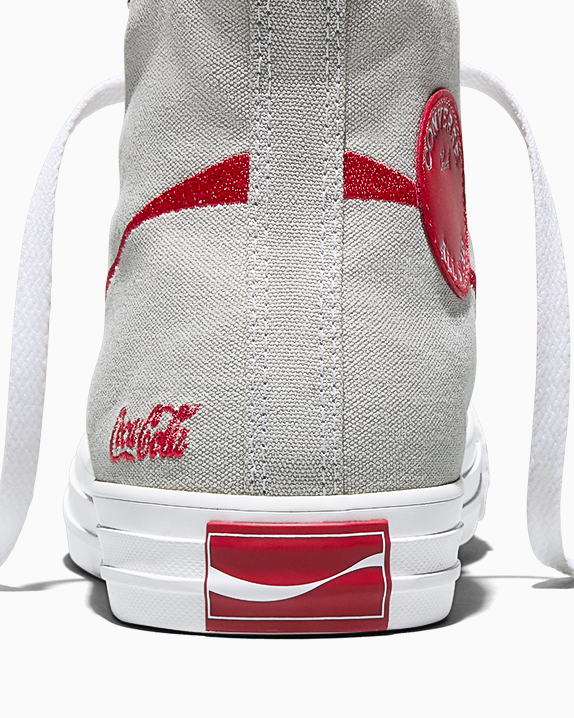 #color_Monsoon Mist/Racing Red/White