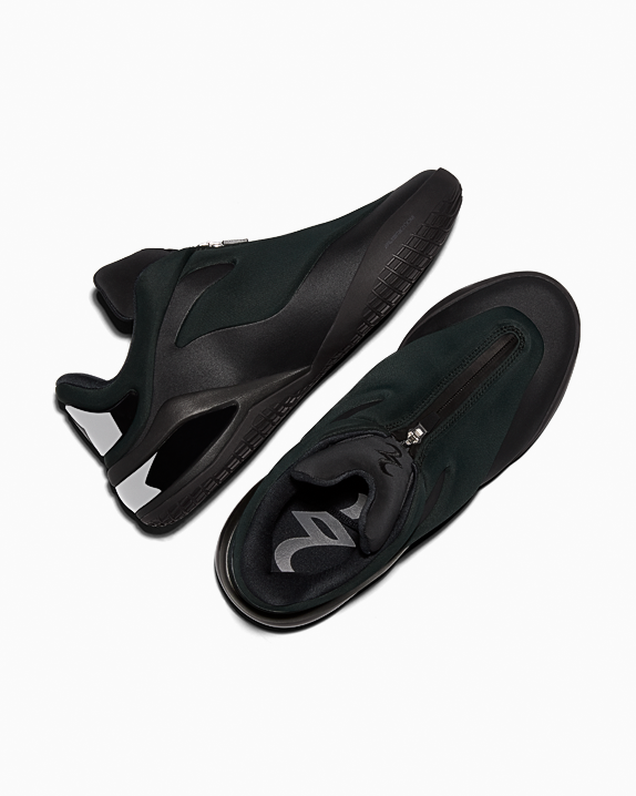 #color_Charm Black