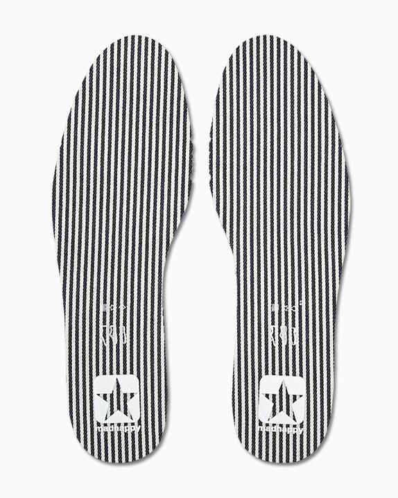 #color_Black/Egret/Black