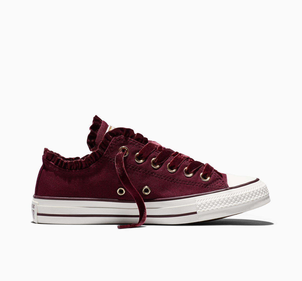 Chuck Taylor All Star Velvet Ruffle