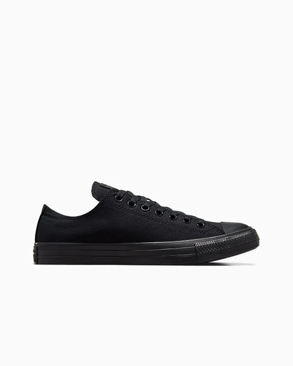 Converse Chuck Taylor All Star ブラック Converse Chuck Taylor All Star Leather Low Top | Converse Canada