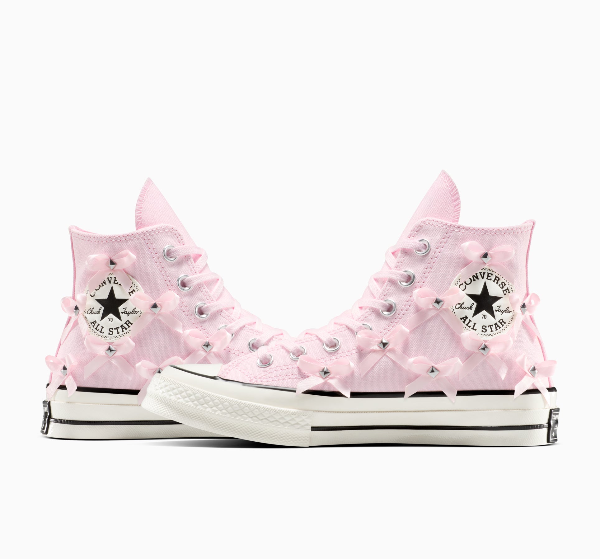 Chuck 70 Bows & Studs