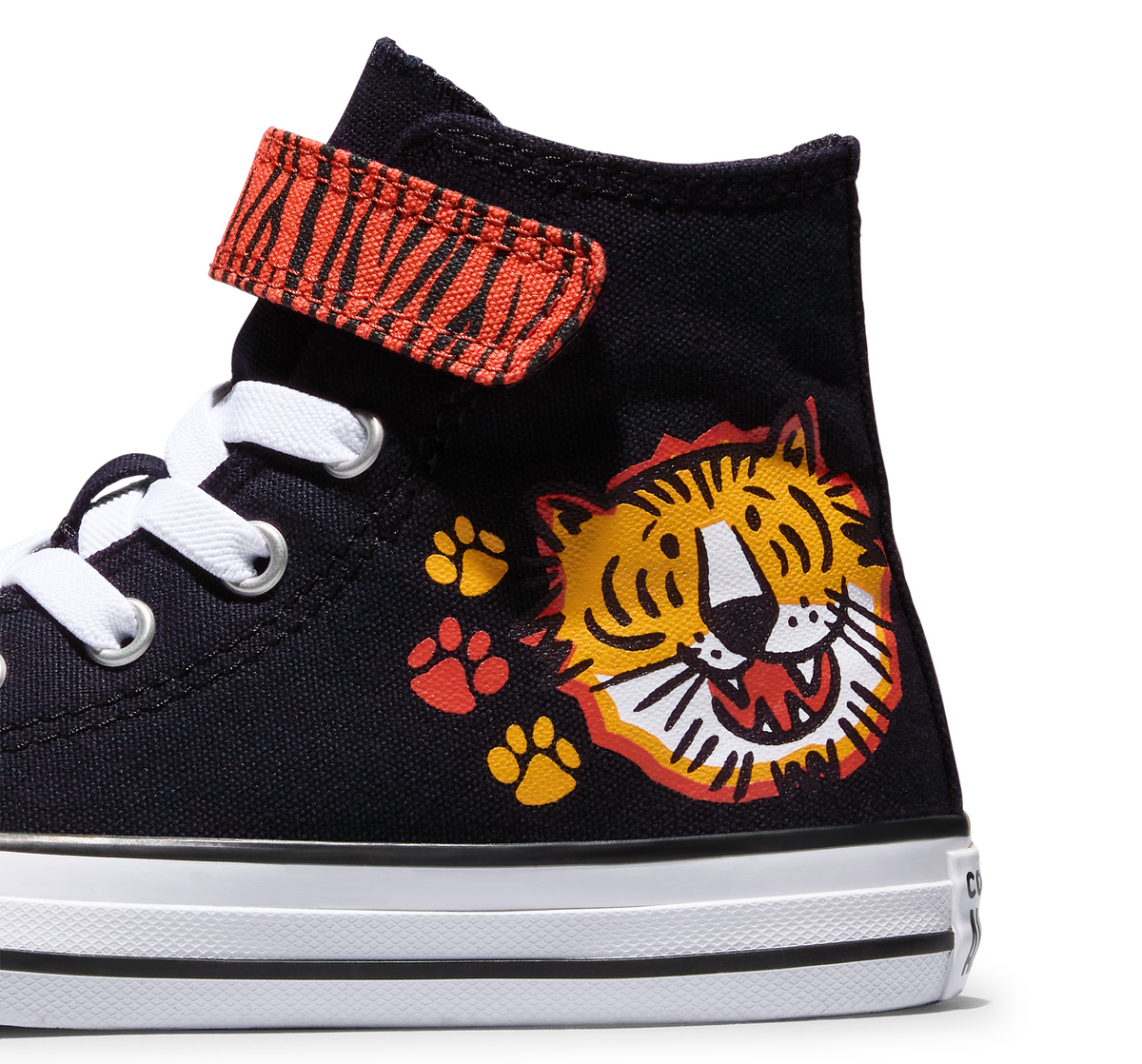 Chuck Taylor All Star Lions Easy On