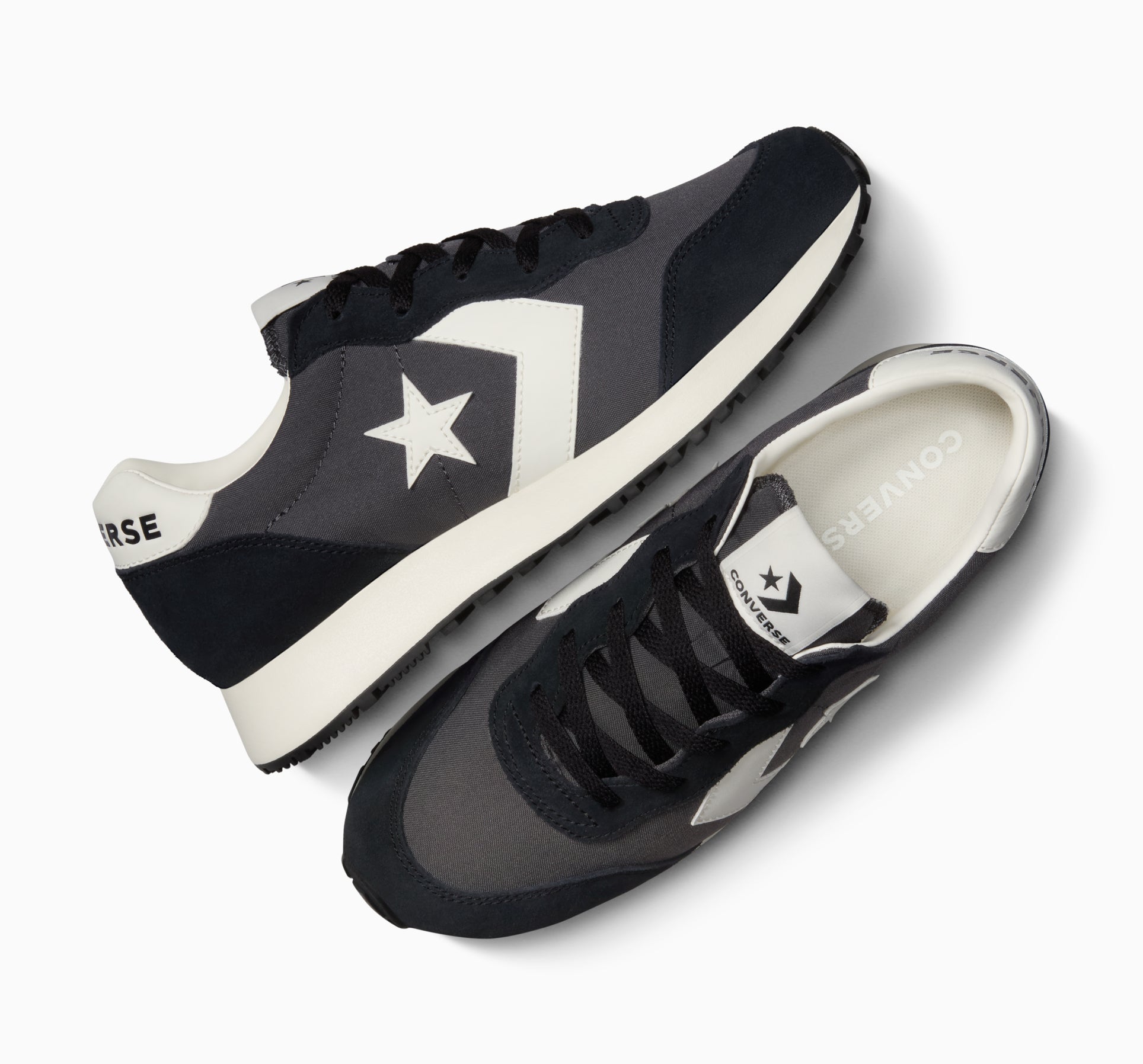 Converse Omega Trainer