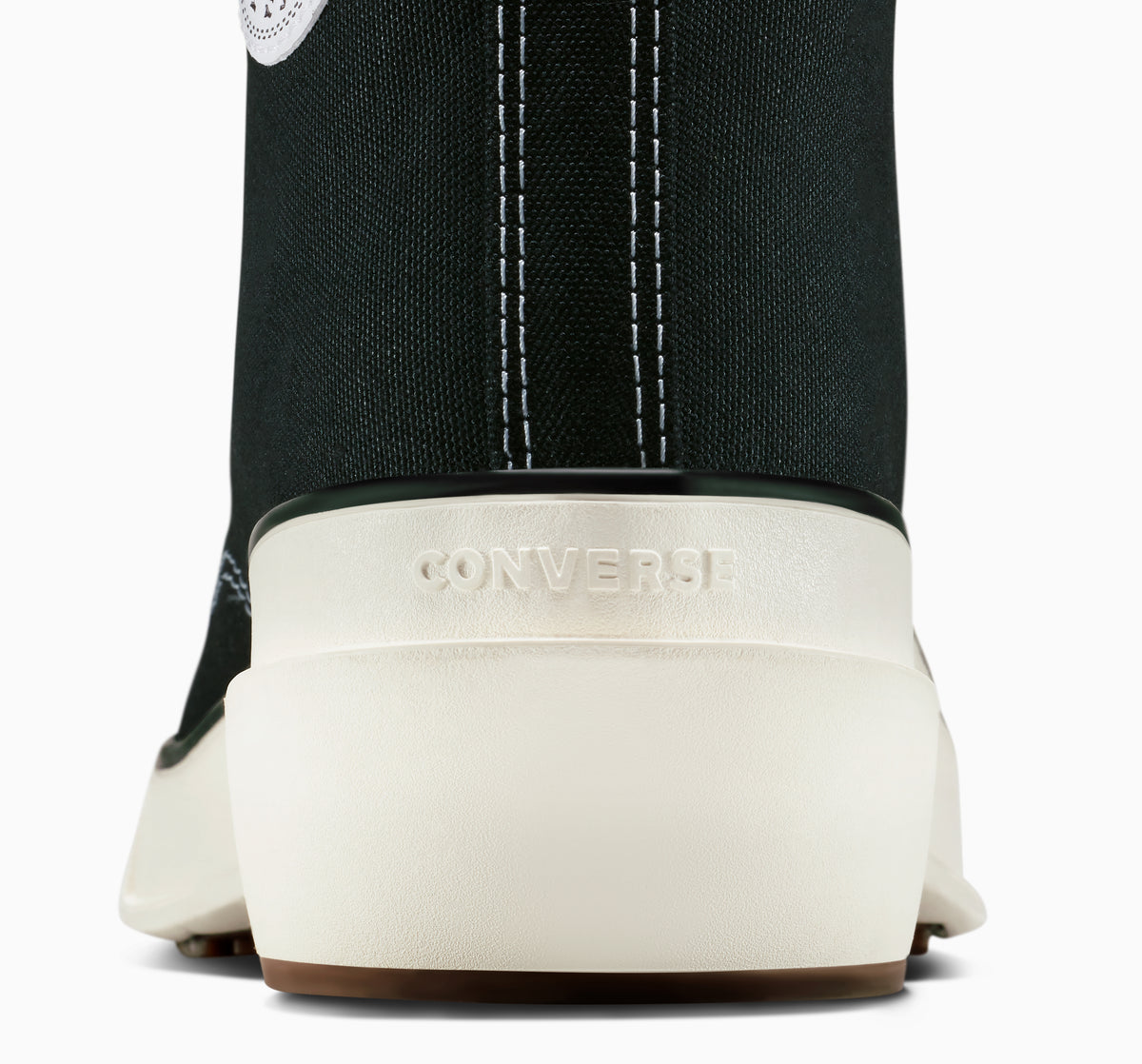 Chuck 70 De Luxe Pointed