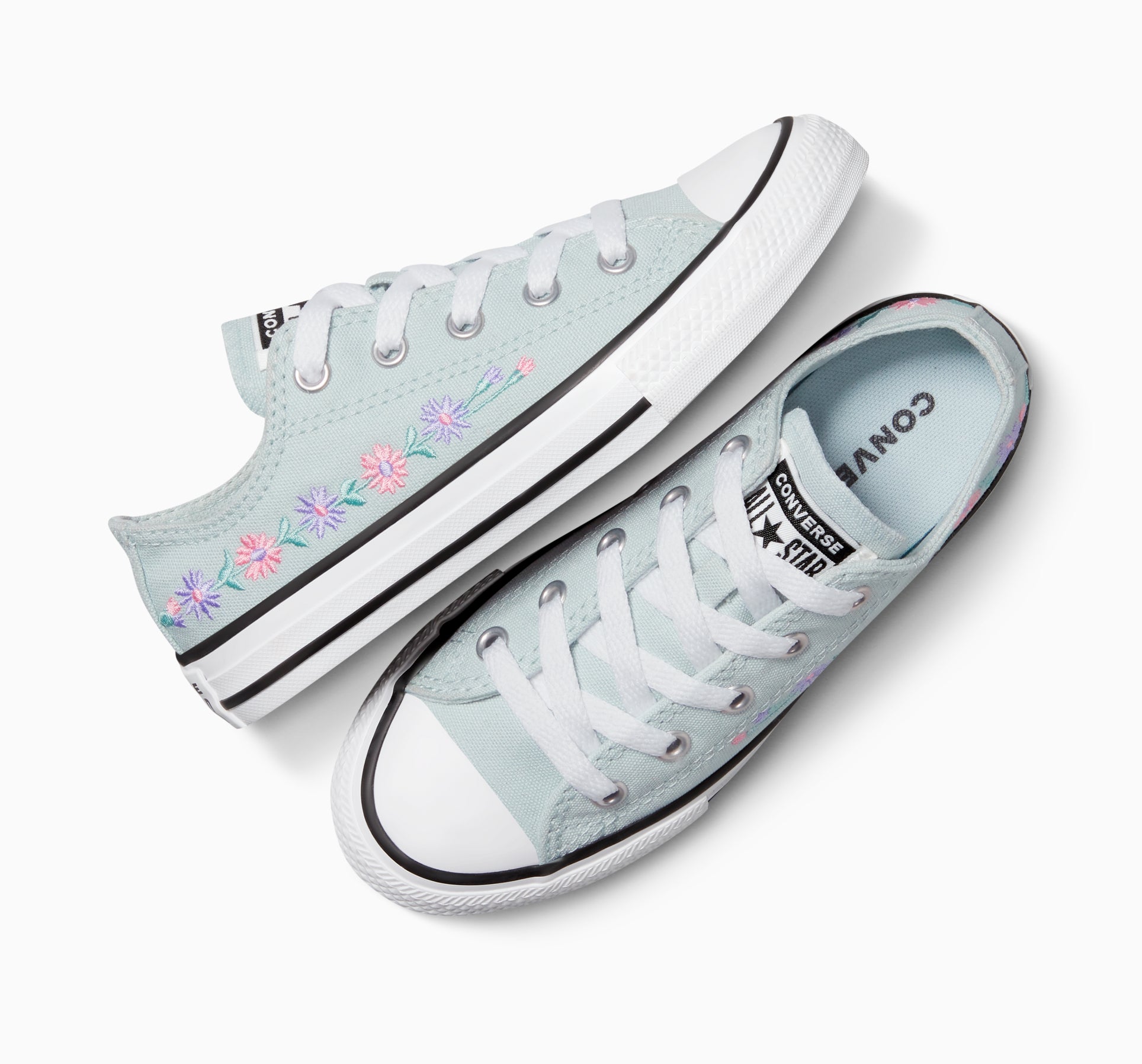 Chuck Taylor All Star brodé de motifs floraux