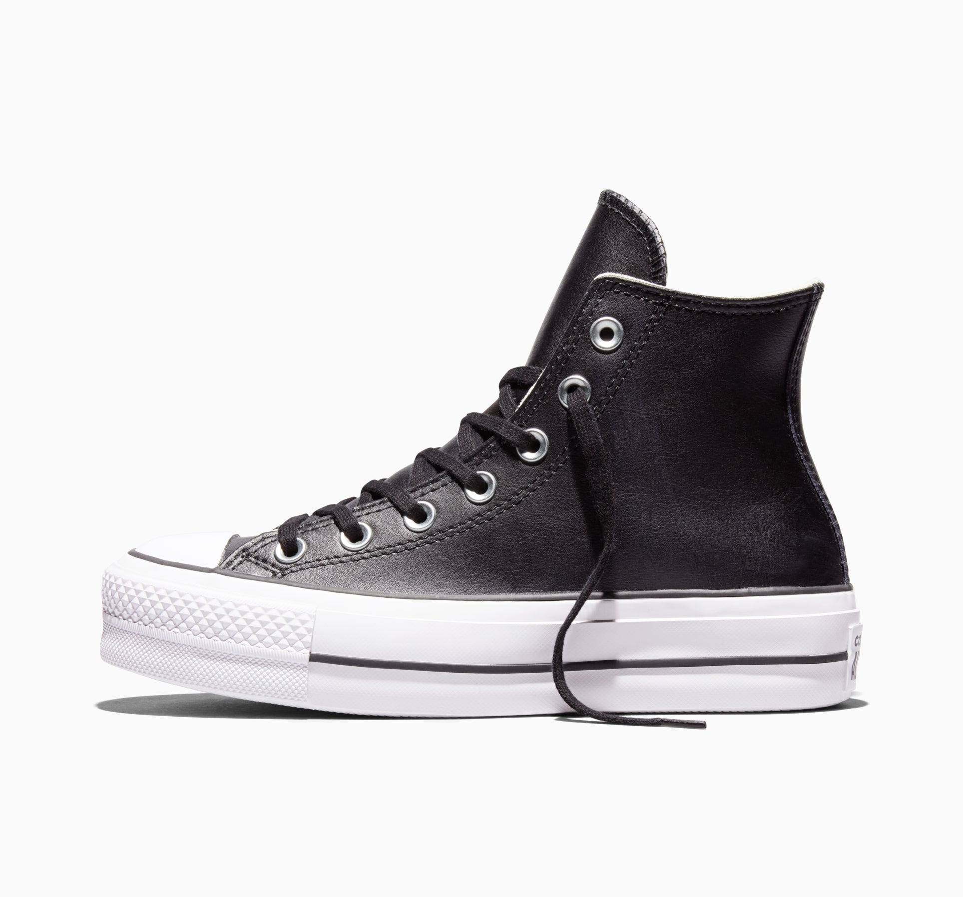 Chuck Taylor All Star Leather Platform