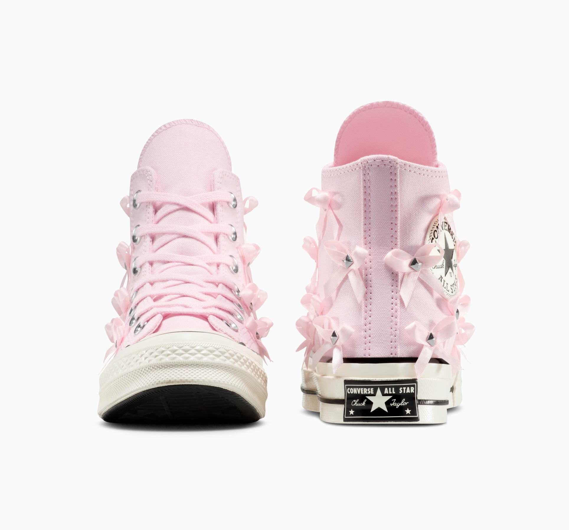 Chuck 70 Bows & Studs