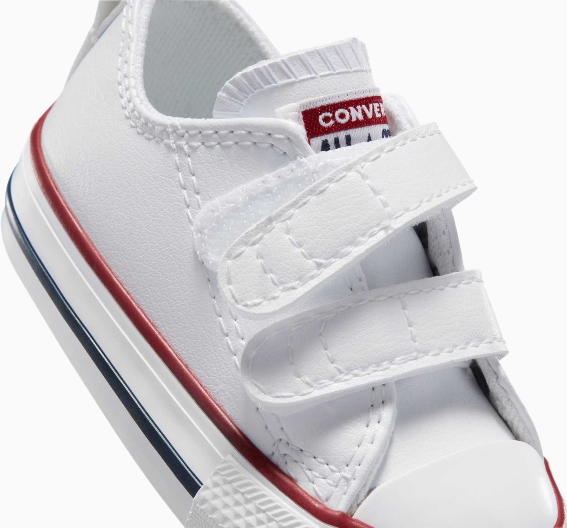 Chuck Taylor All Star Easy-On Leather