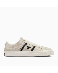 Does academy sell converse 2025