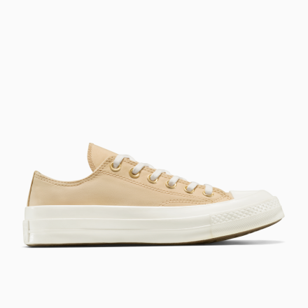 Converse Canada Chuck 70 Gold in Coastal Dune/Egret/Black