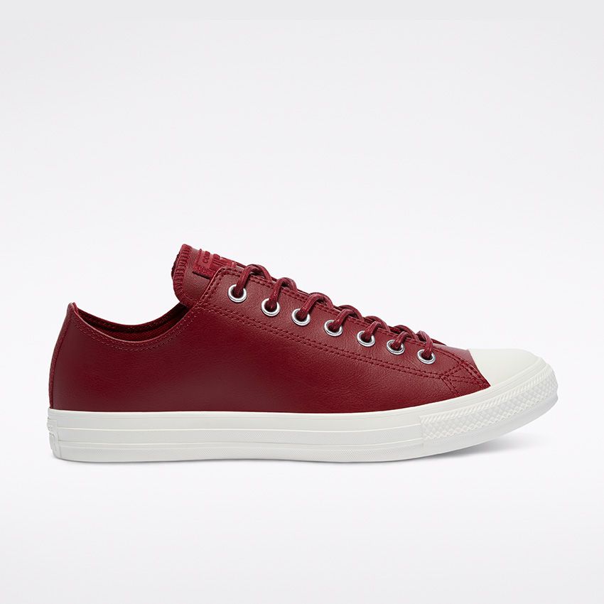 Converse Colour Leather Taylor Star Low Top in Team Red/Team Red/Egret - Converse