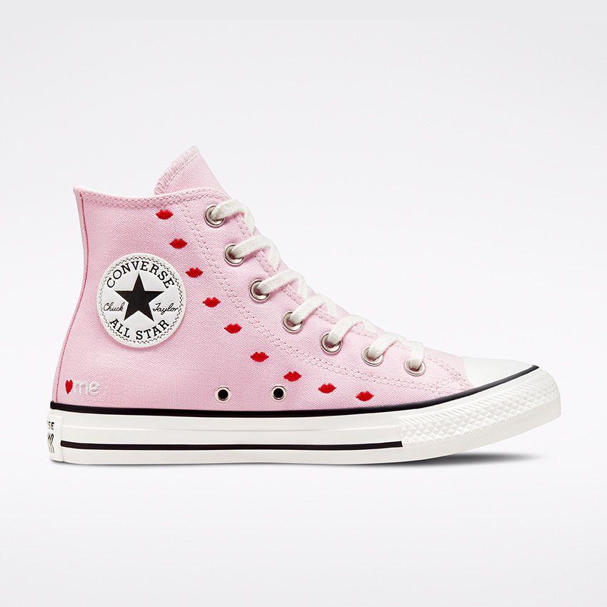 Chuck Taylor All Star Embroidered Hearts High - Converse Canada