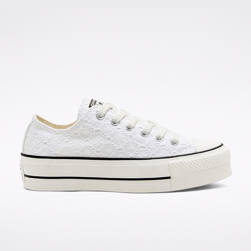 Boho Mix Chuck All Star Low in White/White/Black - Converse