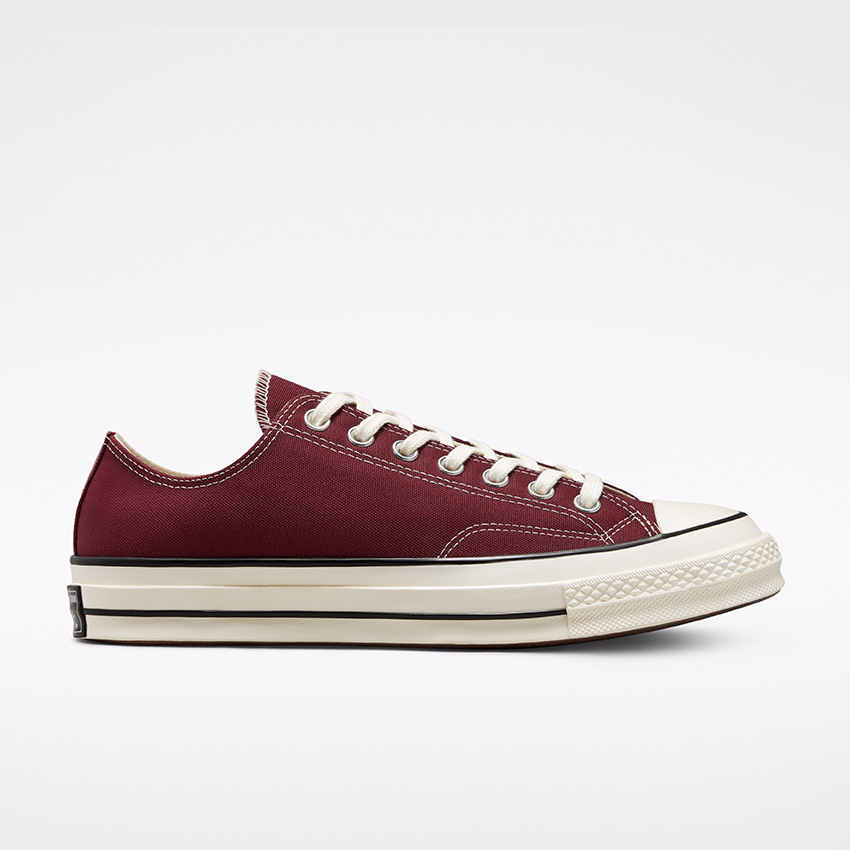 Converse low tops canada top