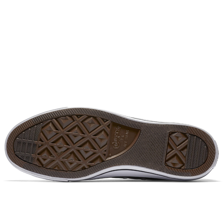 Taz converse on sale