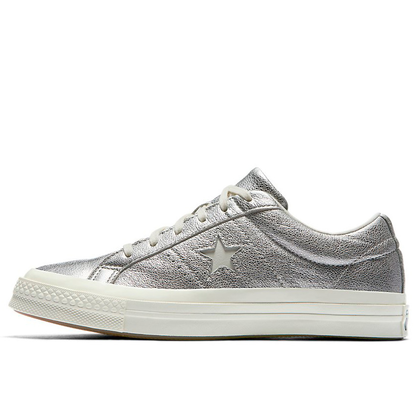 One Star Metallic Leather Low Top in Silver Egret Egret Converse Canada