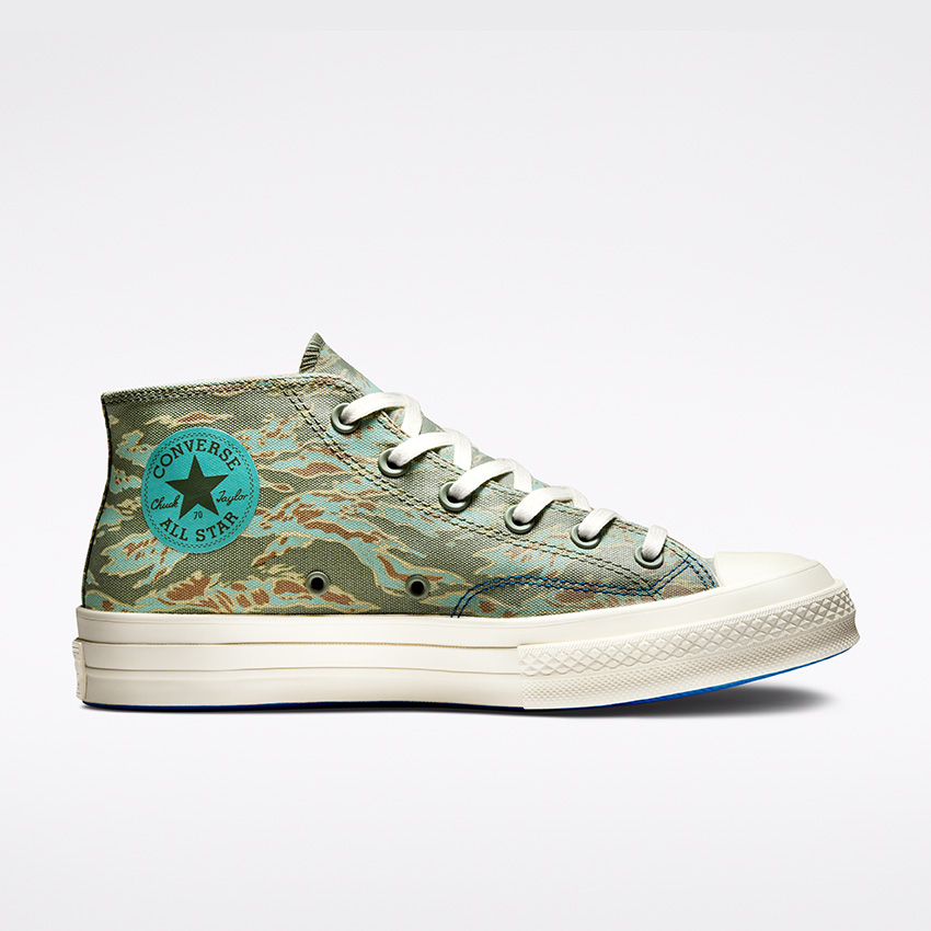 Sea green converse top