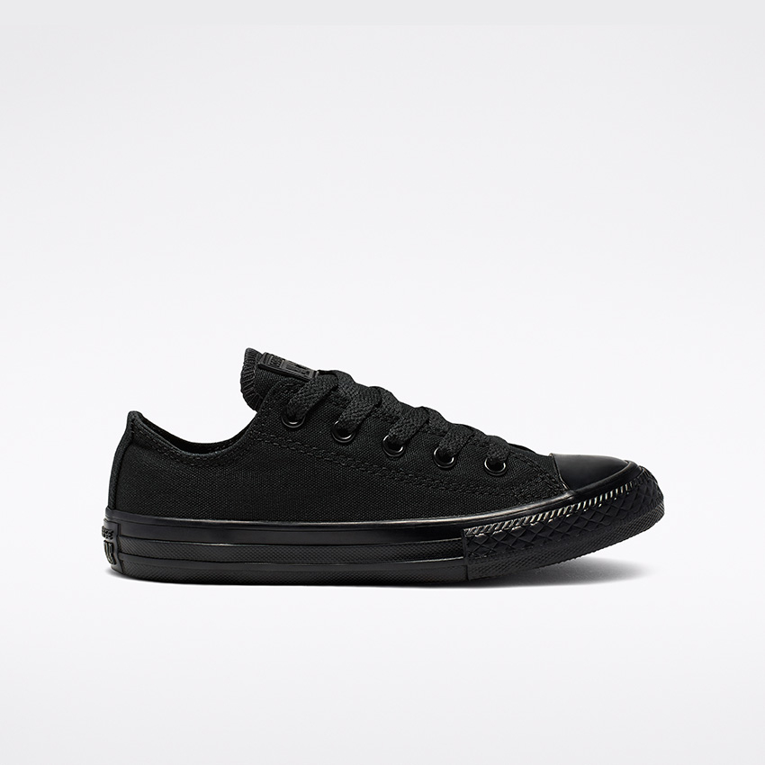 Converse Black All Star canvas low top Sneaker