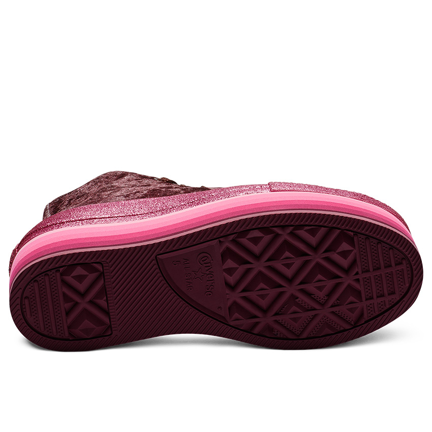 Converse x miley cyrus chuck taylor all star platform velvet high top store
