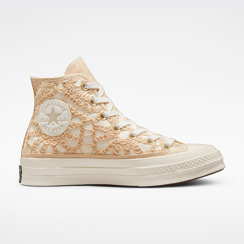 Converse Off White Beige Chuck 70 Hi Sneakers