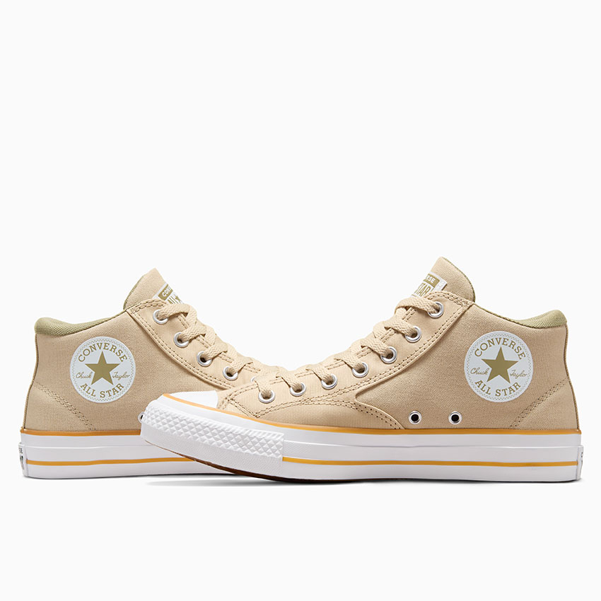 Chuck Taylor All Star Malden Street in Nutty Granola/White