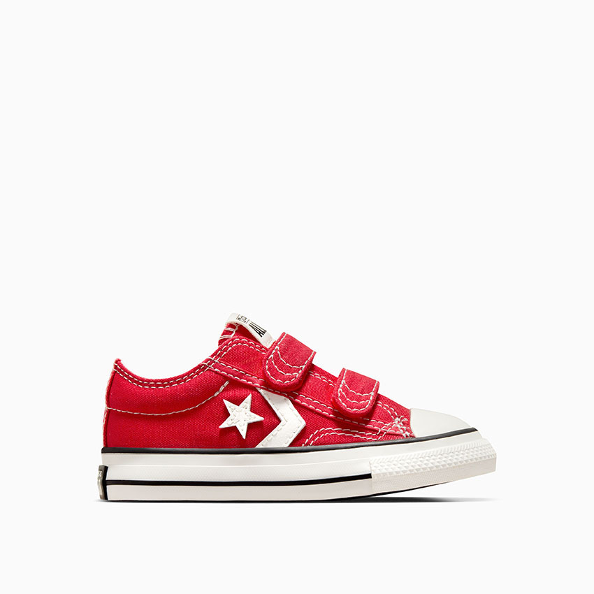 Kids converse size 6 top