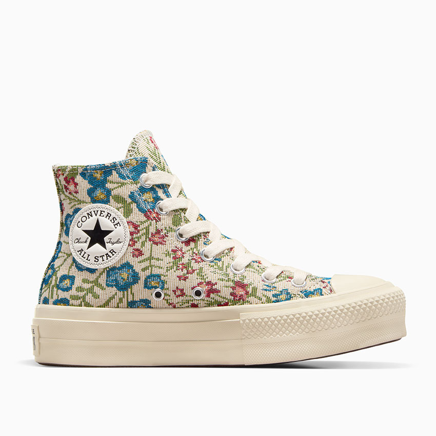 Chuck Taylor All Star Lift Platform Floral Tapestry in Egret Natural Ivory Black Converse Canada