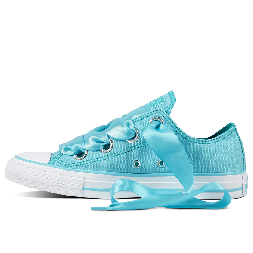 Chuck Taylor All Star Big Eyelets Pastel Canvas Low Top in Bleached Aqua Enamel Aqua White Converse Canada