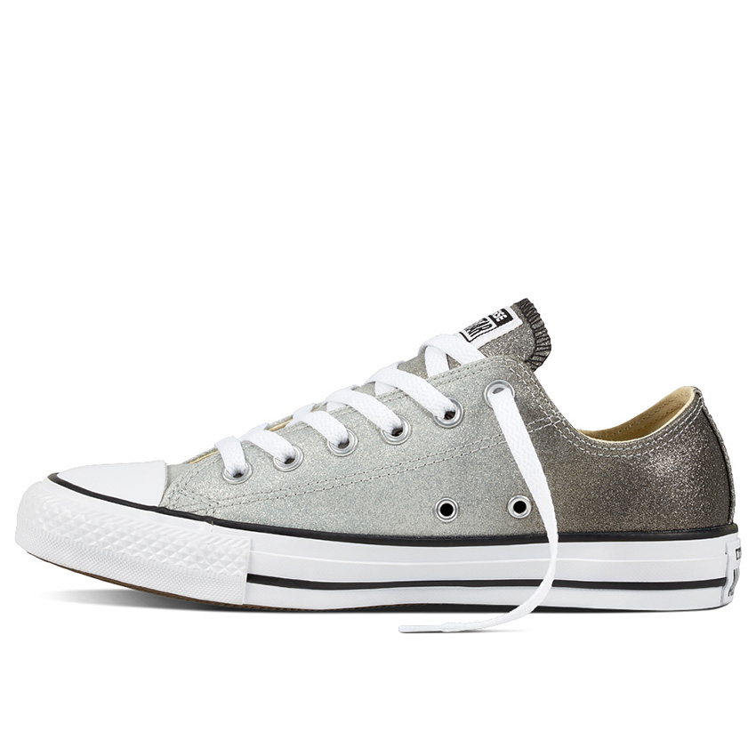 Low top grey converse discount