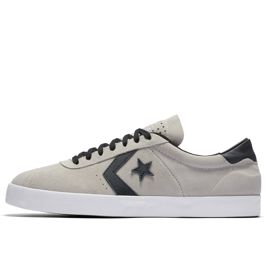 Breakpoint Pro Low Top in White Black Black Converse Canada