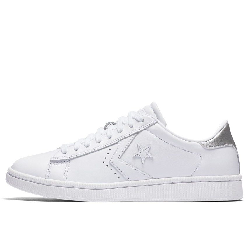 Pro Leather LP Metallic Low Top in White Silver White Converse Canada