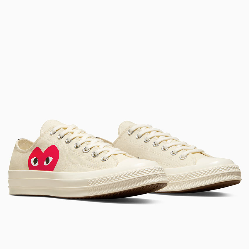 Comme des Garcons Play Low Chuck Taylor Sneakers Men