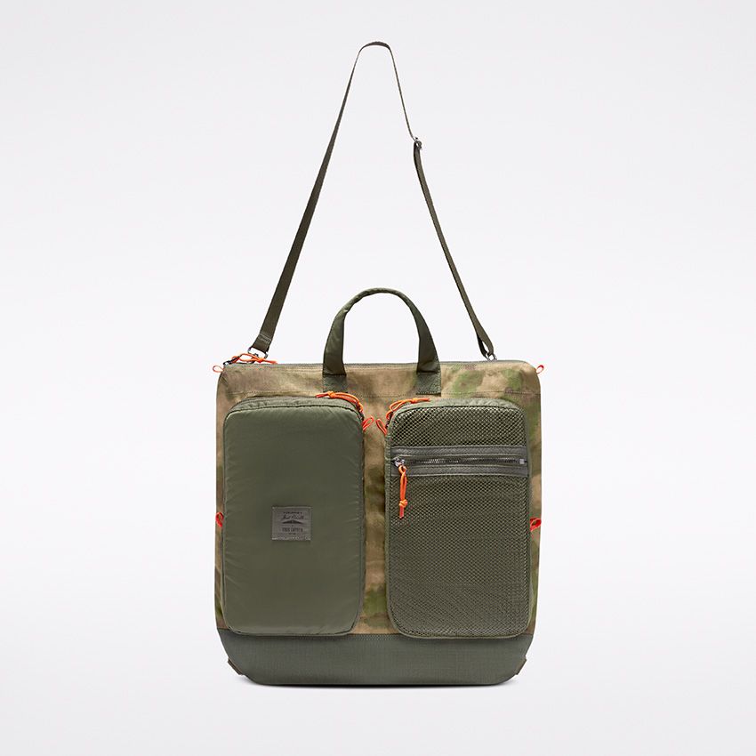 Converse on sale camo bag