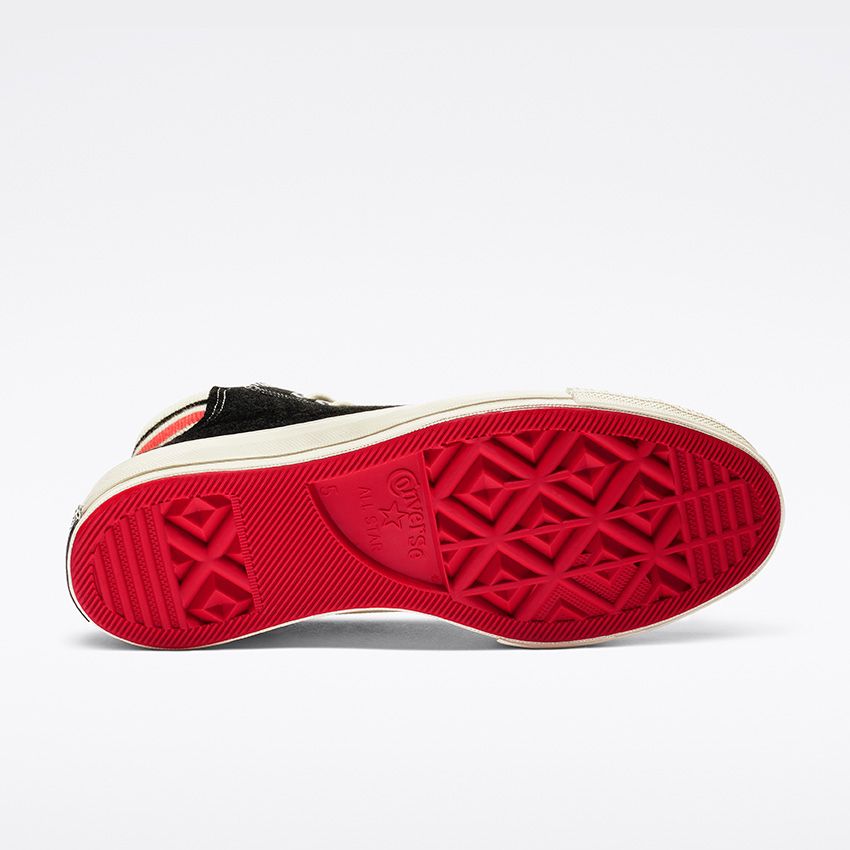 converse red stripe on sole